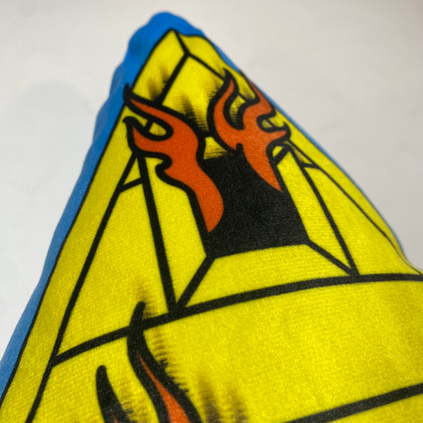 Pyramid Pillow